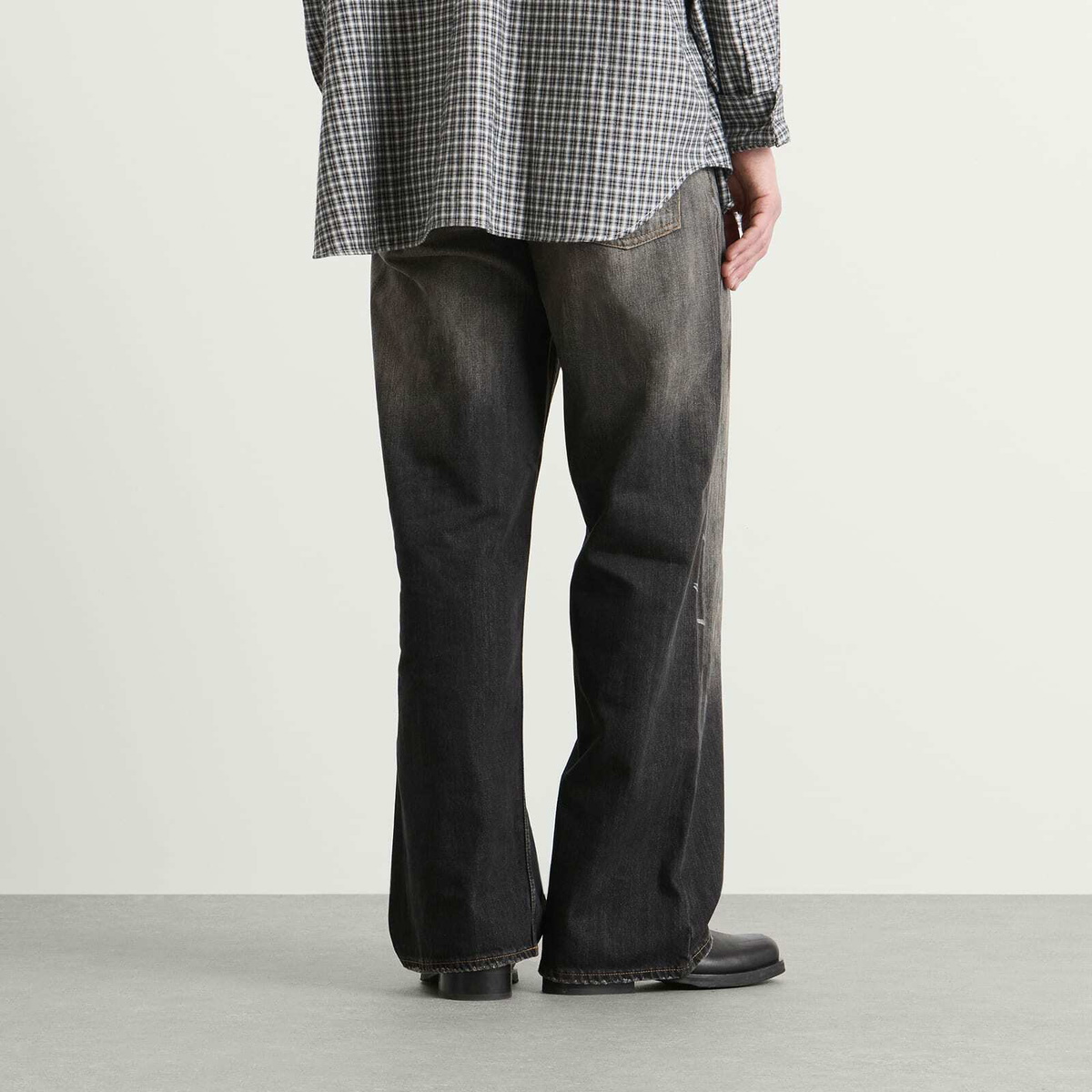 Acne Studios Men's 1981 Trafalgar Wash Wide Leg Jeans in Black
