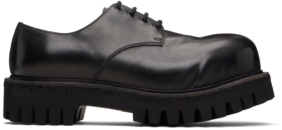 A DICIANNOVEVENTITRE Black Horse Octa Low Derbys