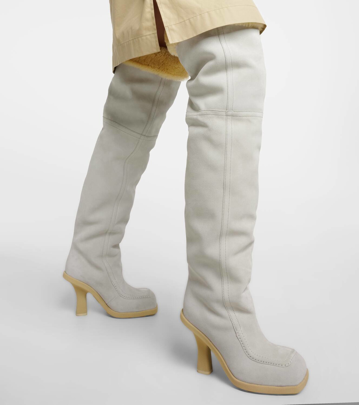 SALE【BURBERRY】Beige☆EKD Highland ラバー 90mm ミュール Highland rubber mules in beige - Burberry | Mytheresa