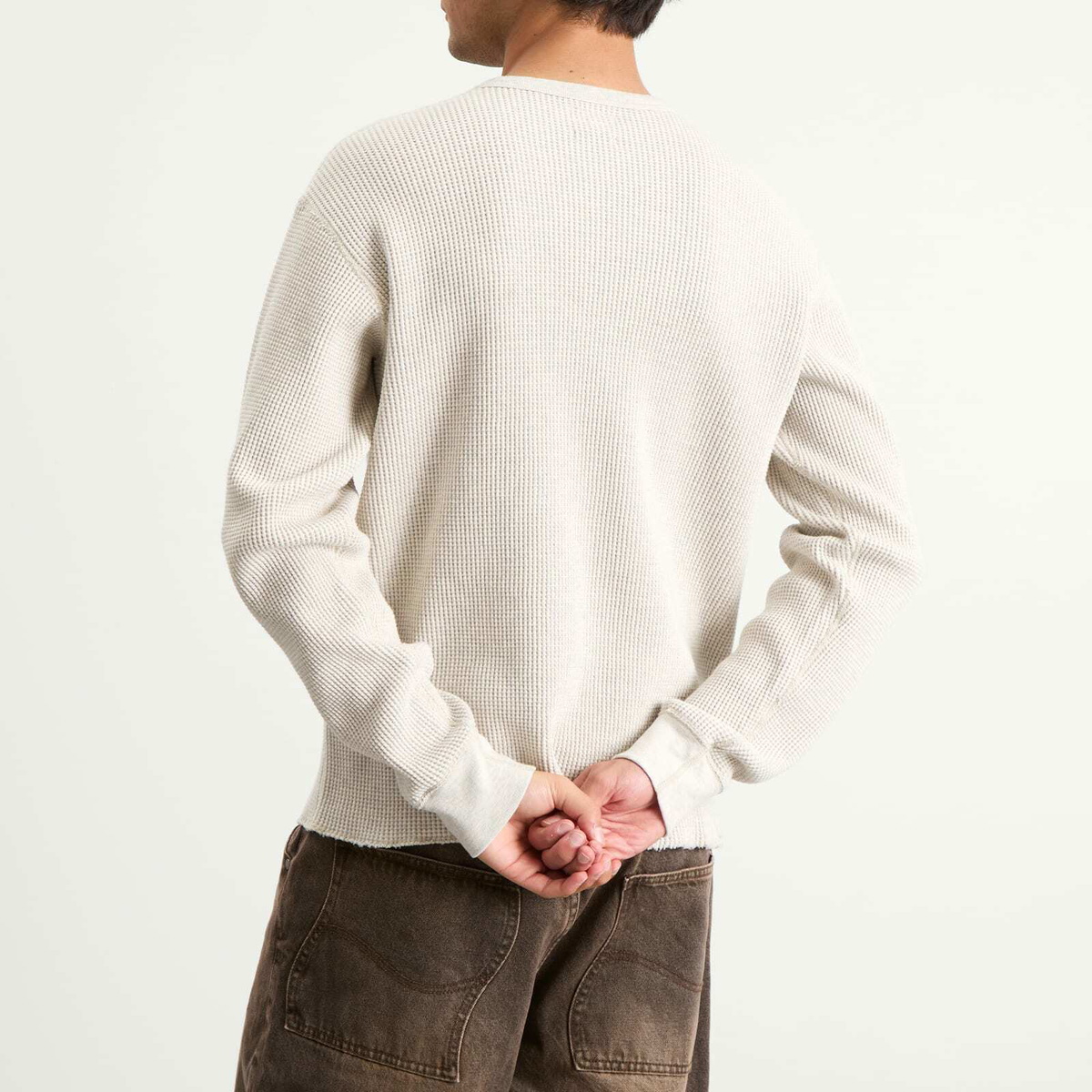 BEAMS Men's Waffle Crew Neck Sweatshirt in Oatmeal