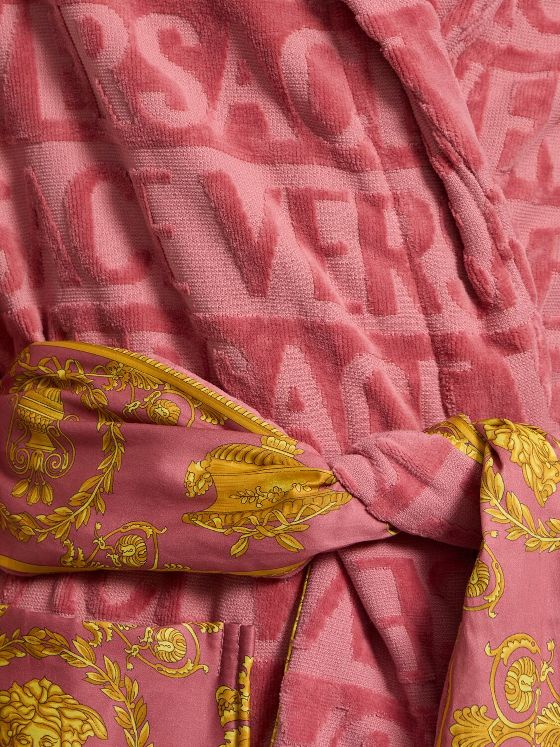 ルームウェア・パジャマ Versace I Heart Baroque bath robe Versace I Heart Baroque Bath Robe | Bloomingdale's