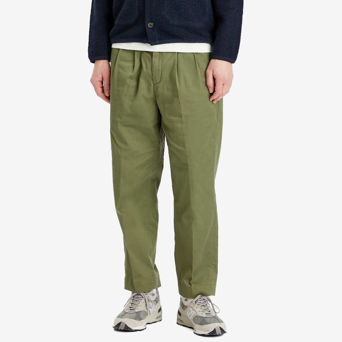 Barbour Men's Ted Relaxed Fit Chino Trousers in Olive Barbour