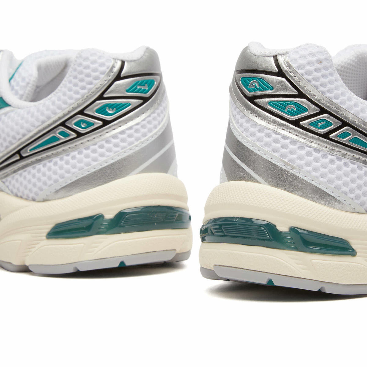 Asics Gel-1130 in White/Rainy Lake