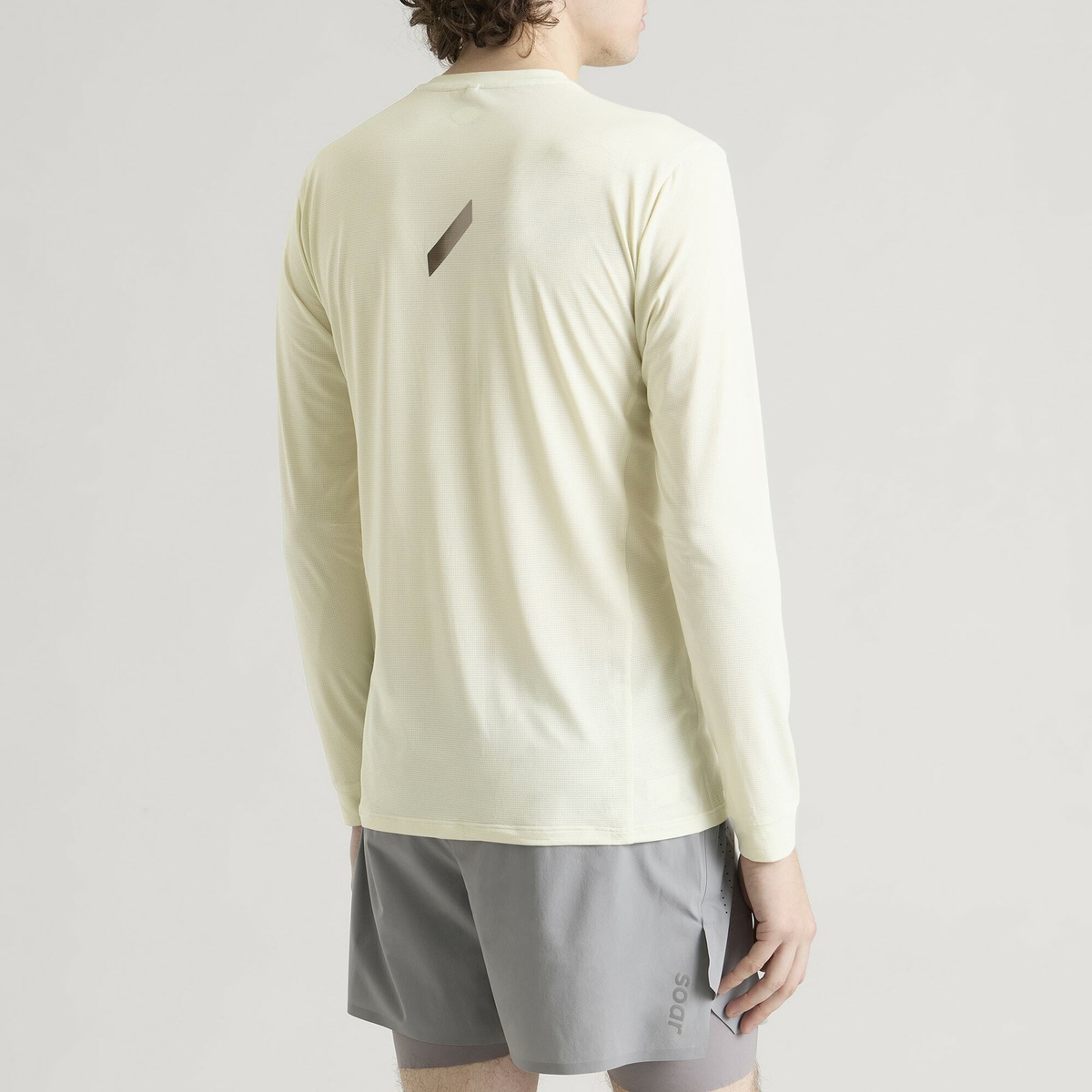 SOAR Men's Long Sleeve Tech T-Shirt in Cream