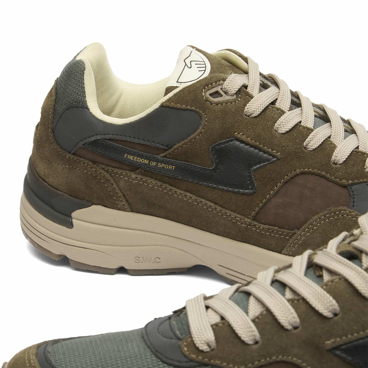 Stepney Workers Club Men's Amiel S-Strike in Woodland
