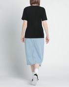 Kimhekim Womens T-shirt in Black