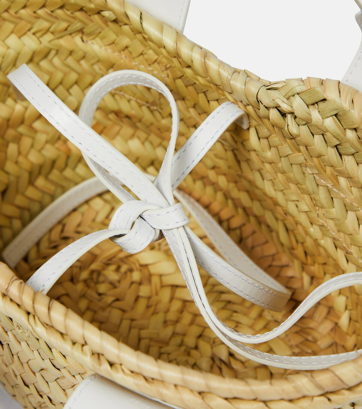 Chloe - Sense Small leather-trimmed raffia tote bag