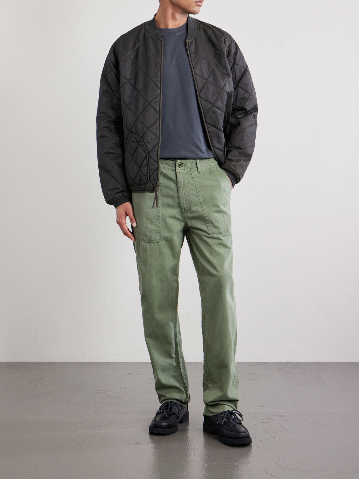 Hartford - Fatigue Straight-Leg Herringbone Cotton Trousers - Green