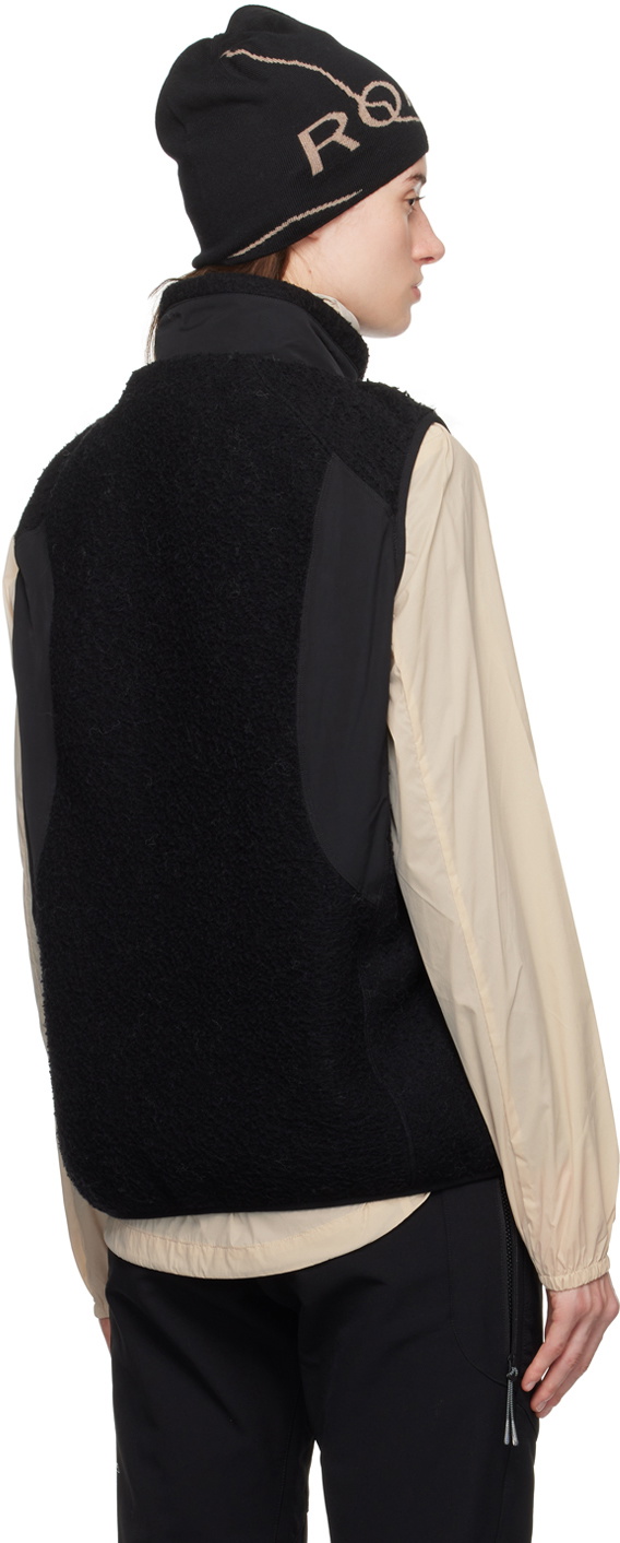 ROA Black Paneled Vest