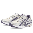 Asics Gel-Nimbus 9 in Oatmeal/Indigo Fog
