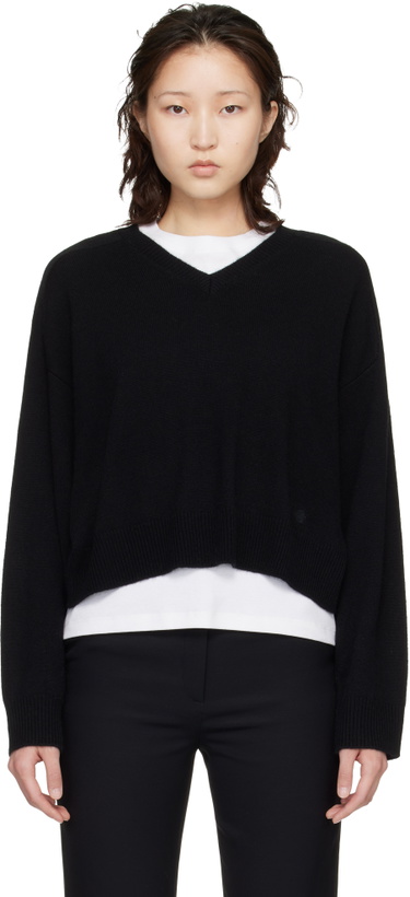 Photo: Loulou de Saison Black Anzor LDS Cashmere V Neck Sweater