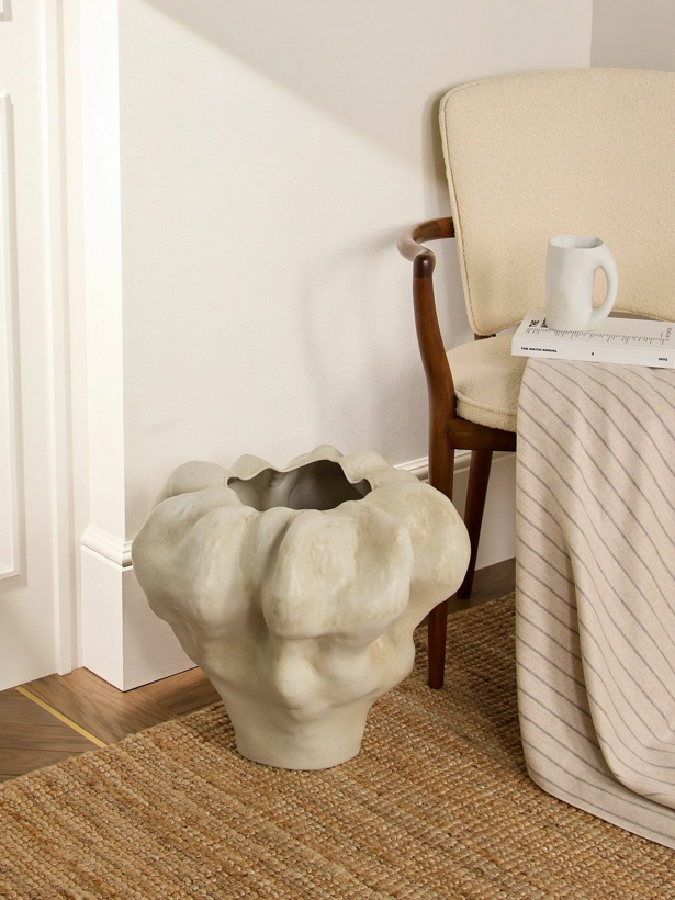 Photo: L'Objet - Timna Porcelain Vase