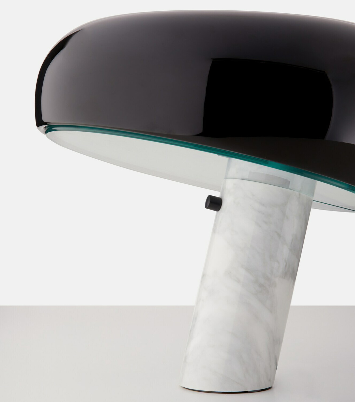 Flos Snoopy table lamp by Achille and Pier Giacomo Castiglioni, EU plug