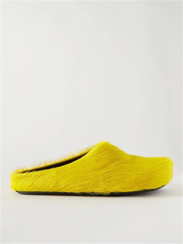 Photo: Marni - Fussbett Calf Hair Slippers - Yellow