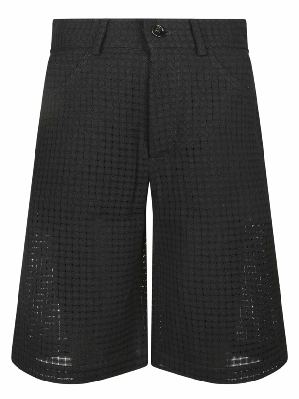 Photo: Séfr Marlo Black Shorts