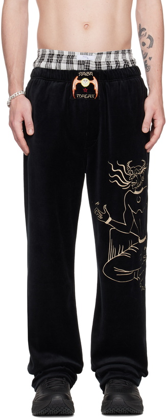 Photo: Raga Malak Black Embroidered Lounge Pants