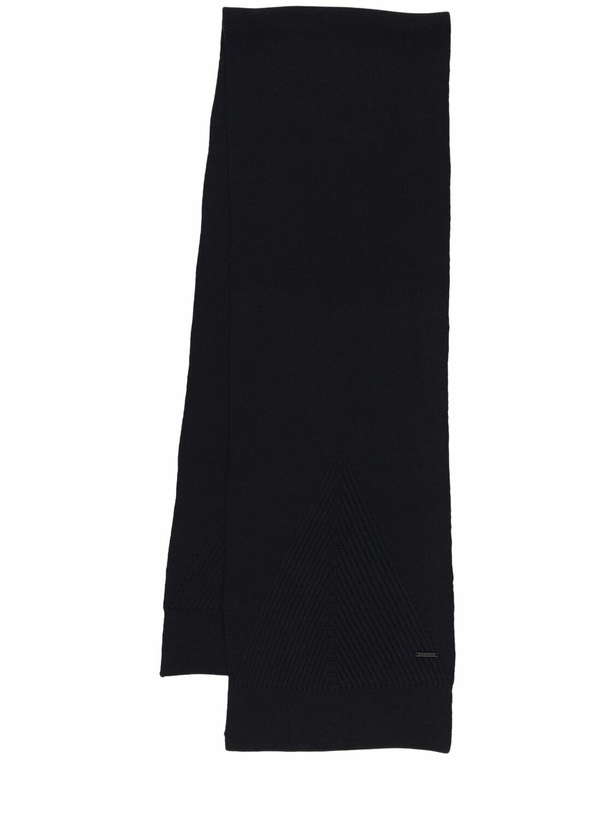 Photo: ALPHATAURI Affa Scarf