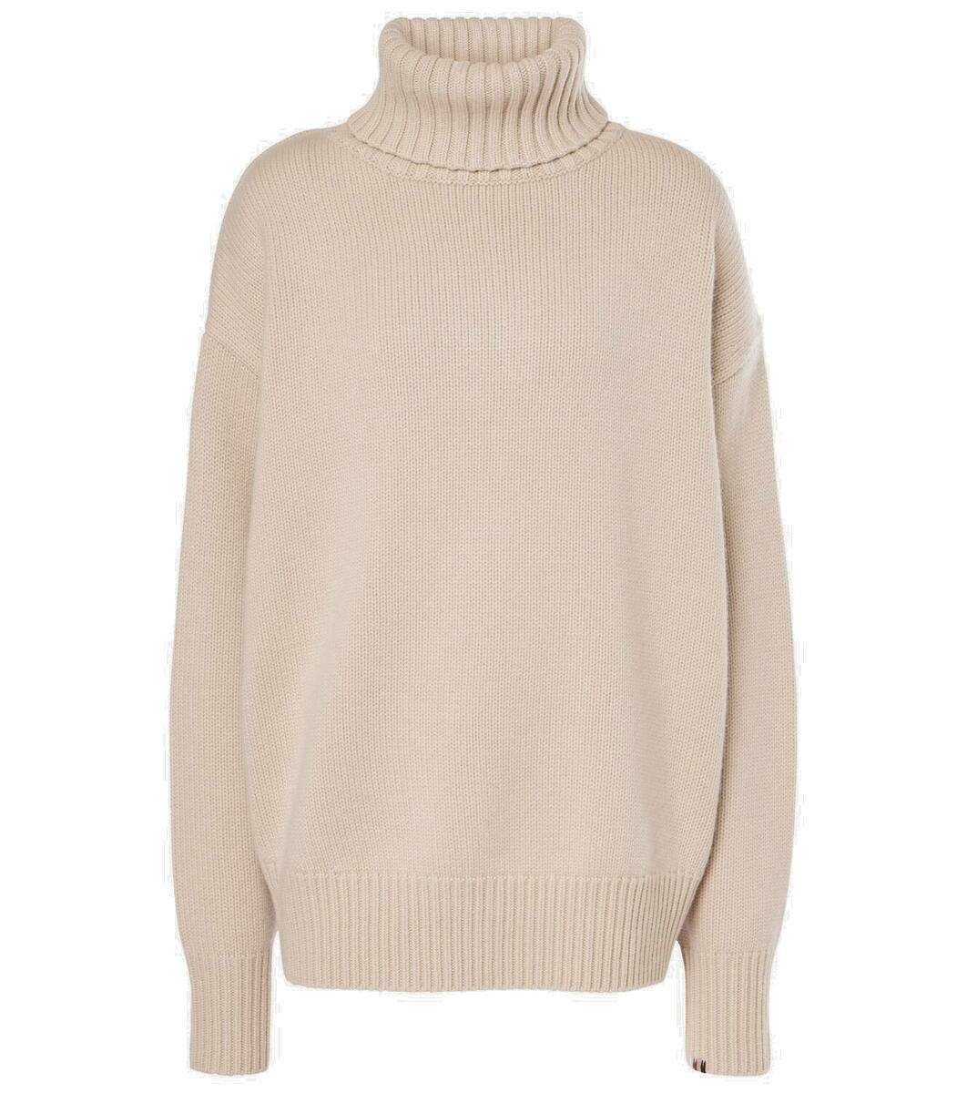 トップス OVY x GHbM REVERSIBLE CASHMERE Extreme Cashmere N°202 Minus Belted Cashmere-blend Sweater