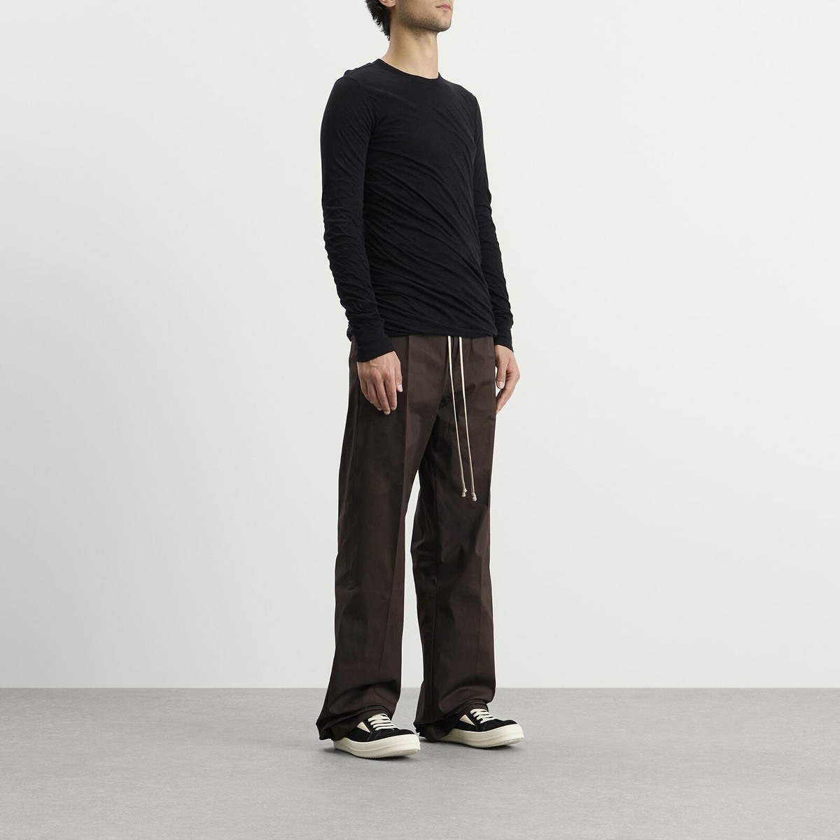 Rick Owens Men's Dietrich Drawstring Pant in Drk Dust
