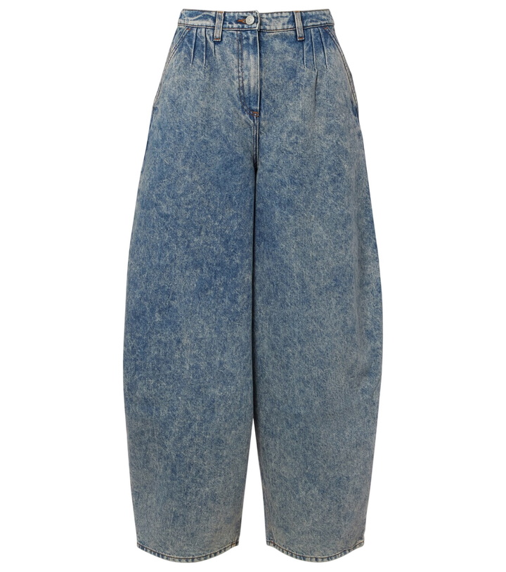 Photo: Magda Butrym Barrel-leg jeans