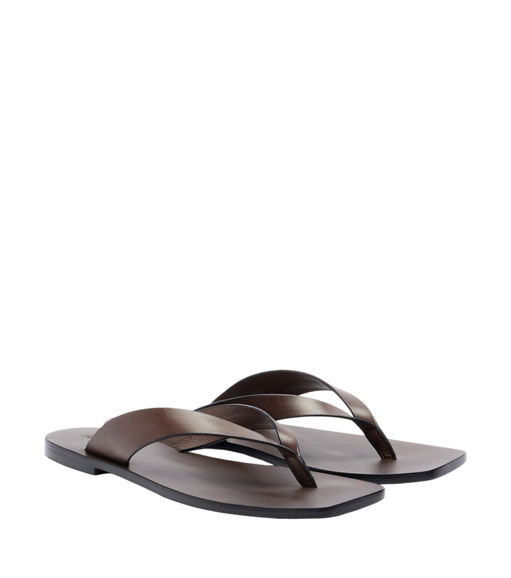 Photo: A.Emery Kinto leather thong sandals