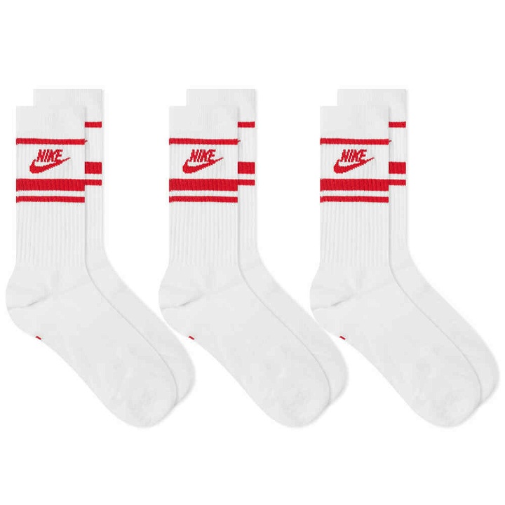 Photo: Nike Men's Sportswear Essential Sock - 3 Pack in White/University Red