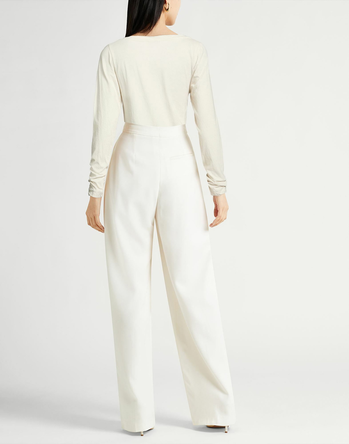 Crossley Womens T-shirt in Off white