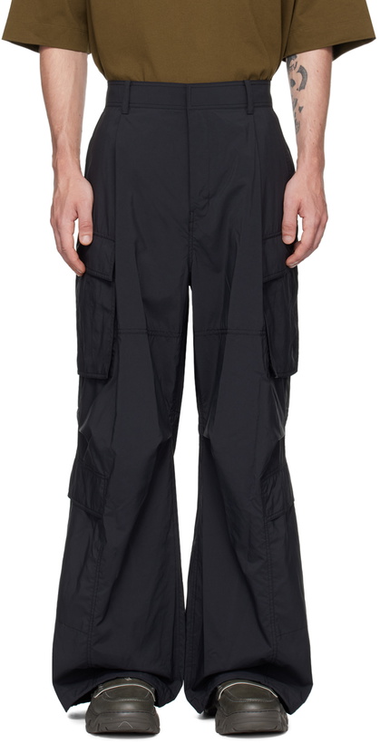 Photo: Juun.J Black Tuck Cargo Pants