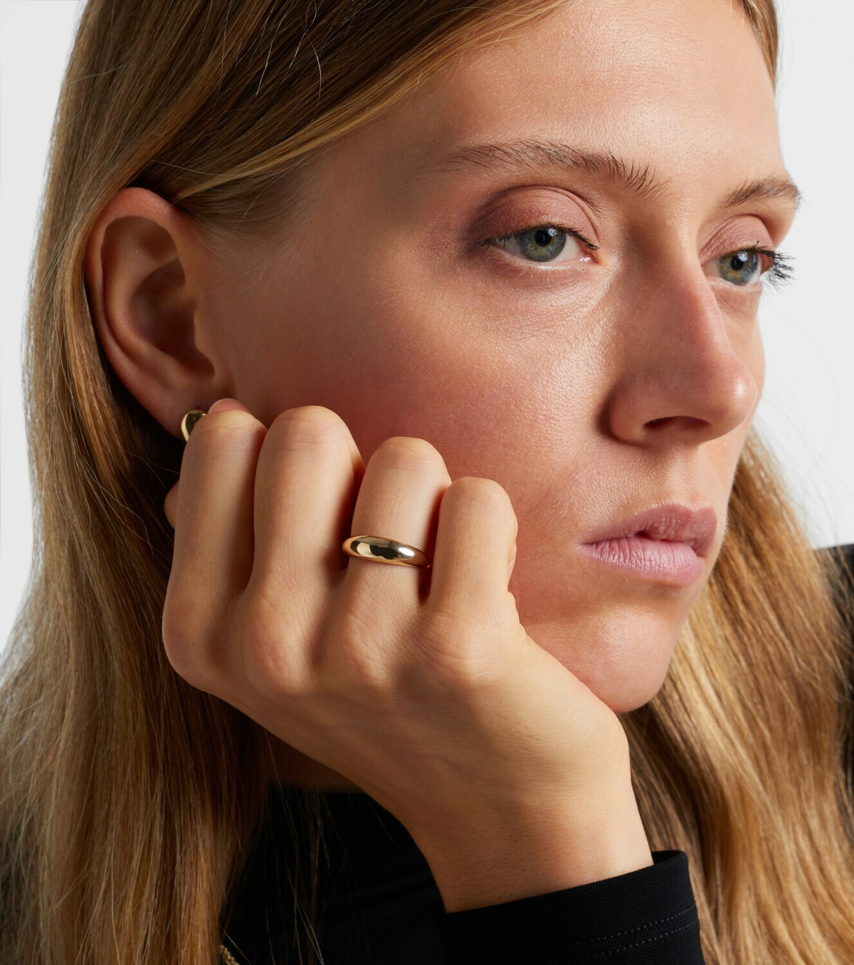 Persée Dome 9kt gold ring