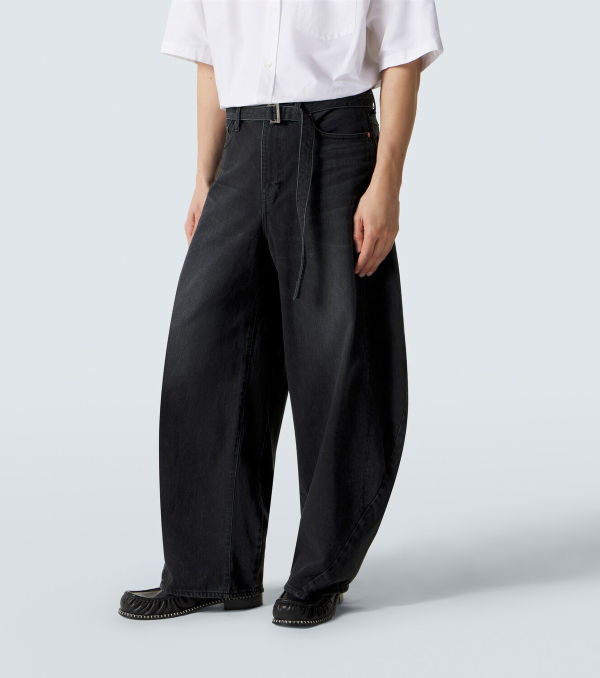 断*中様 Sacai (サカイ) BELTEED BAGGY FLAIR DEN 261445M191017_1.jpg