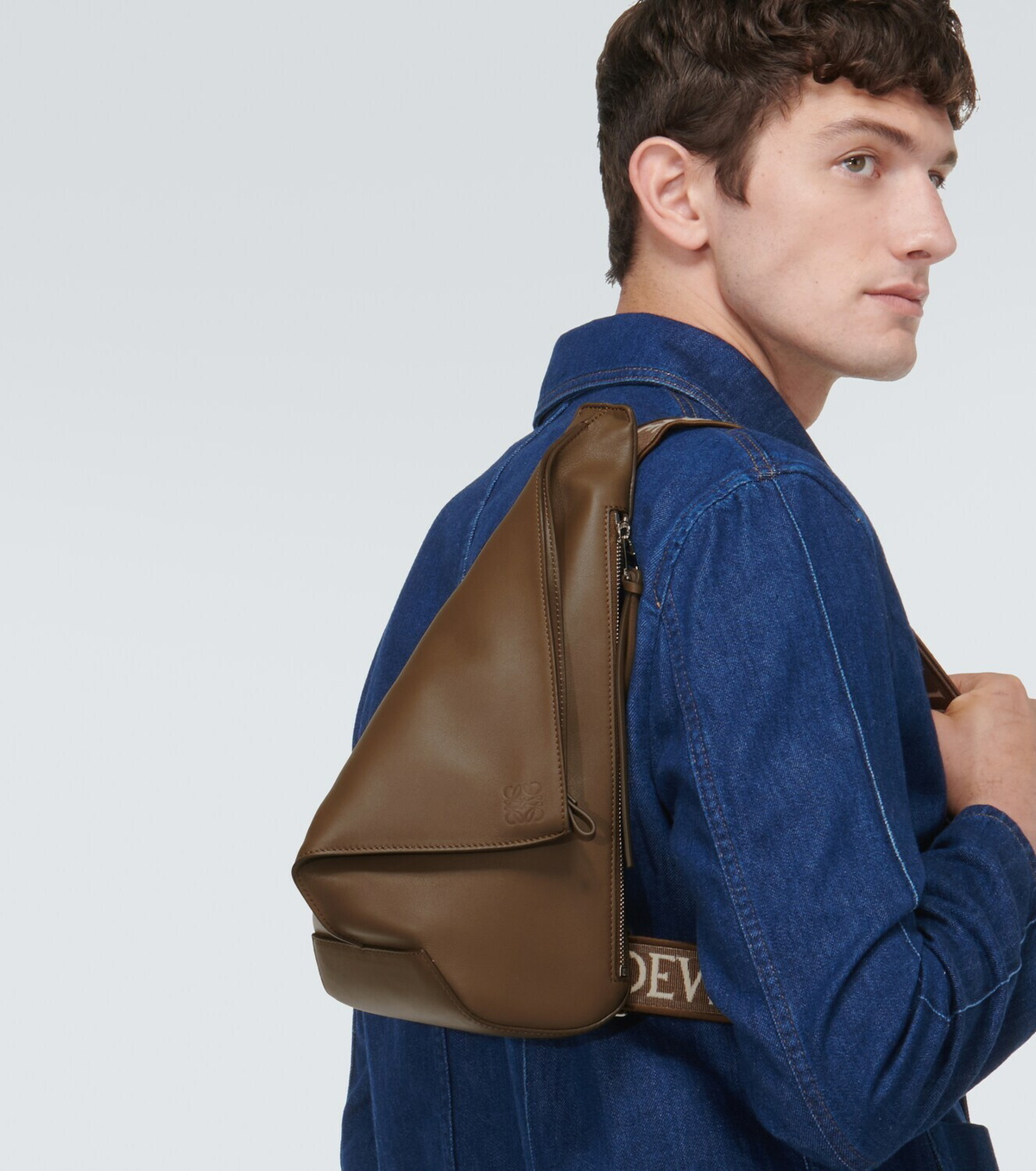 loewe anton sling bag