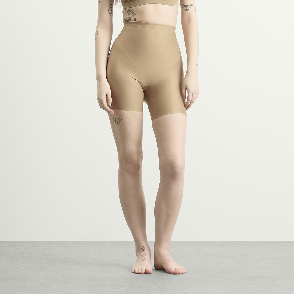 SKIMS Women's Body Core Sculpt Mid Rise Shorts in Sienna