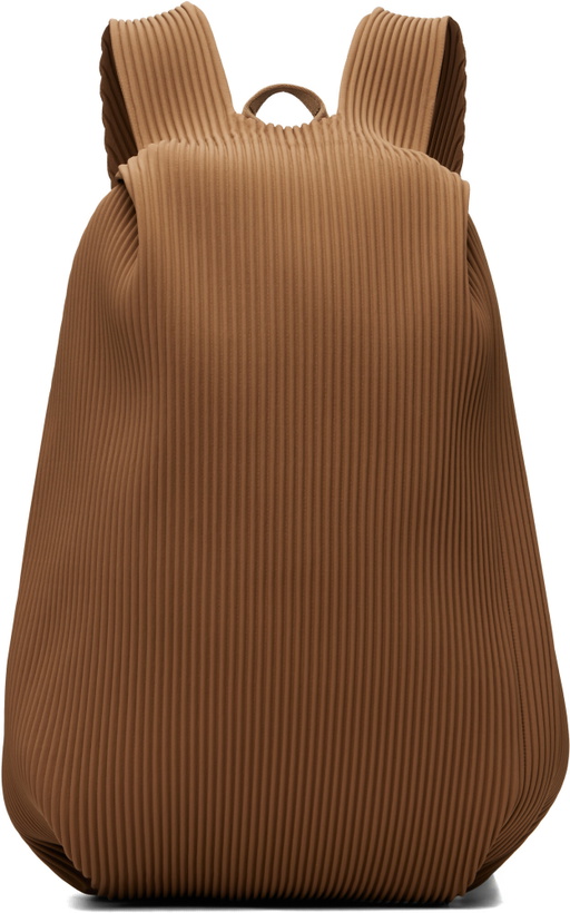 Photo: HOMME PLISSÉ ISSEY MIYAKE Beige Pleats Backpack