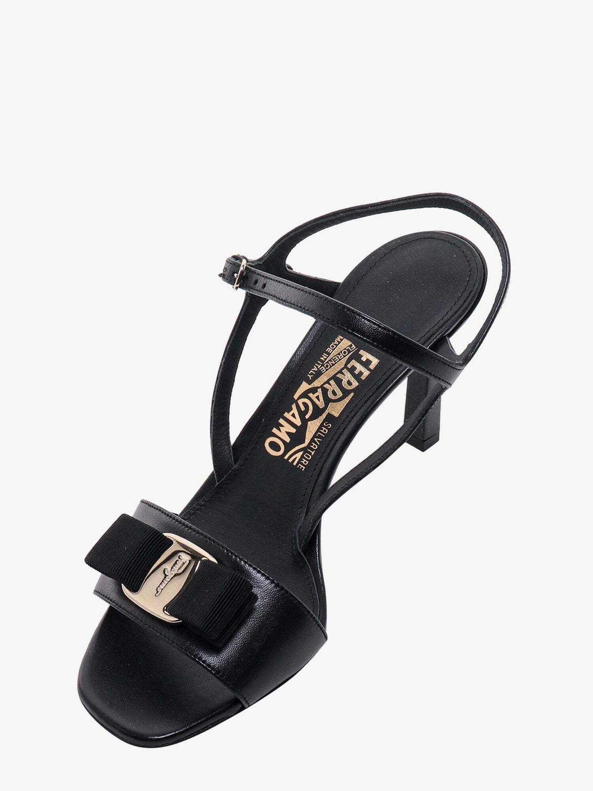 サンダル・ミュール Salvatore Ferragamo Black Satin Sandals Ferragamo Sandals Black Womens Salvatore Ferragamo