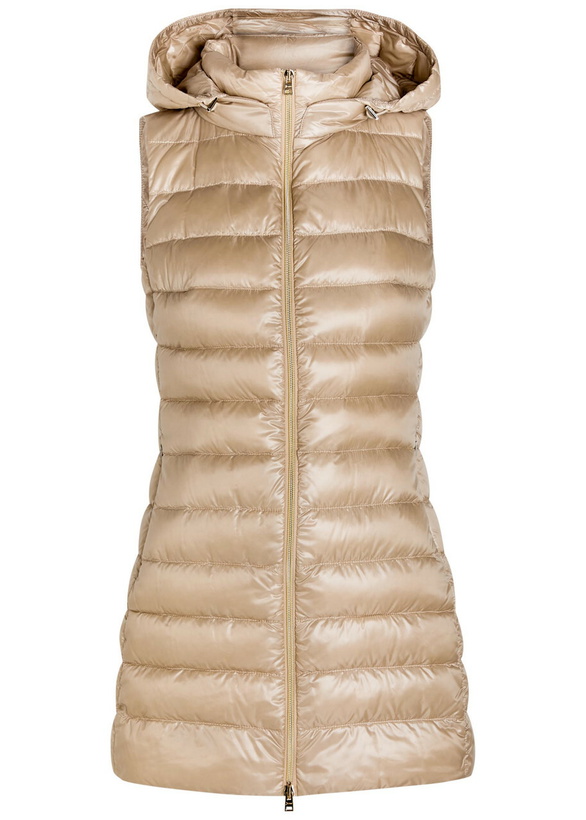 Photo: Herno Hooded Shell Gilet Beige