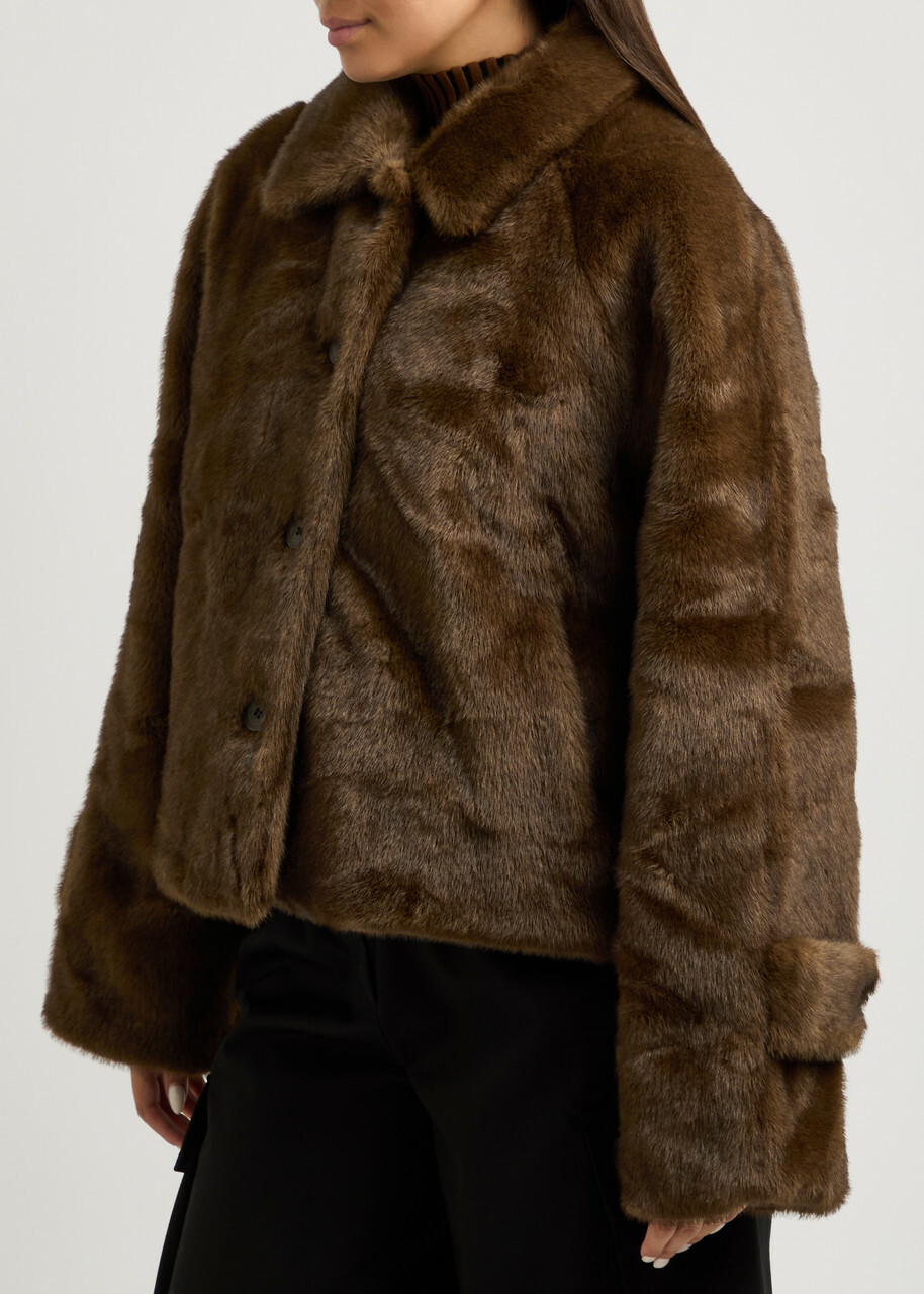 Meotine Kelly Cropped Faux fur Jacket Brown