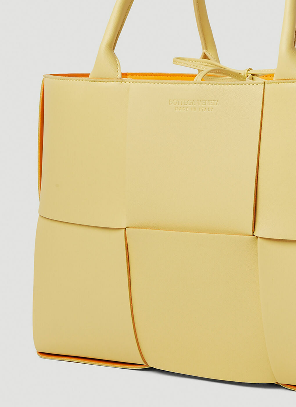 Arco Medium Tote Bag in Yellow Bottega Veneta