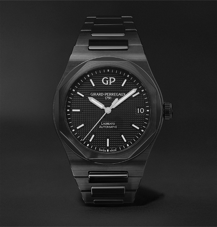 Photo: Girard-Perregaux - Laureato Automatic 42mm Ceramic Watch - Black