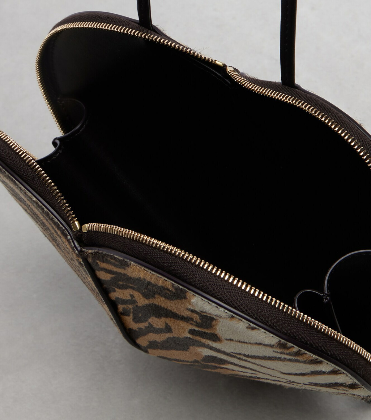 Alaïa Le Cœur calf hair shoulder bag