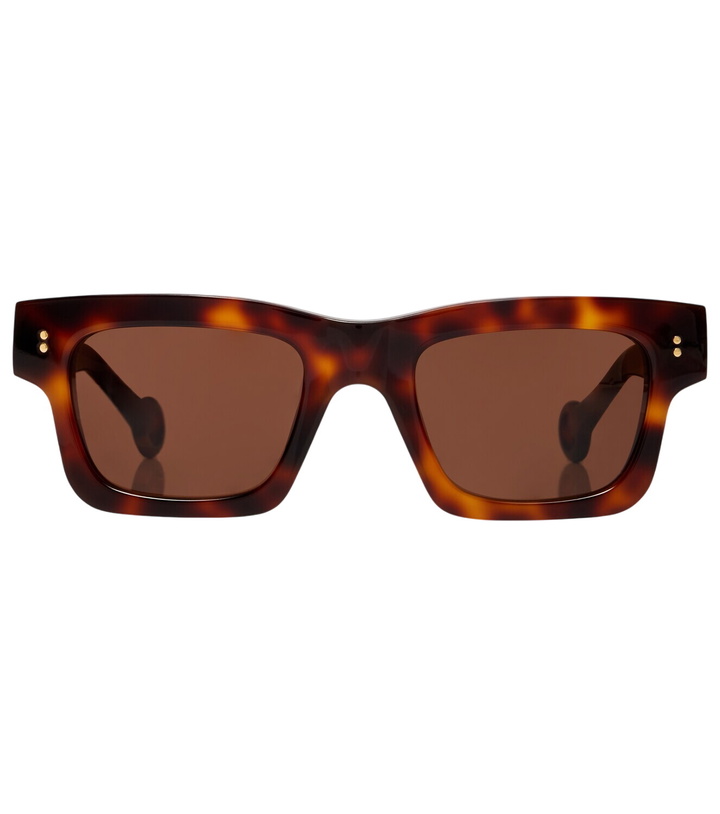 Photo: JW Anderson Rectangular sunglasses