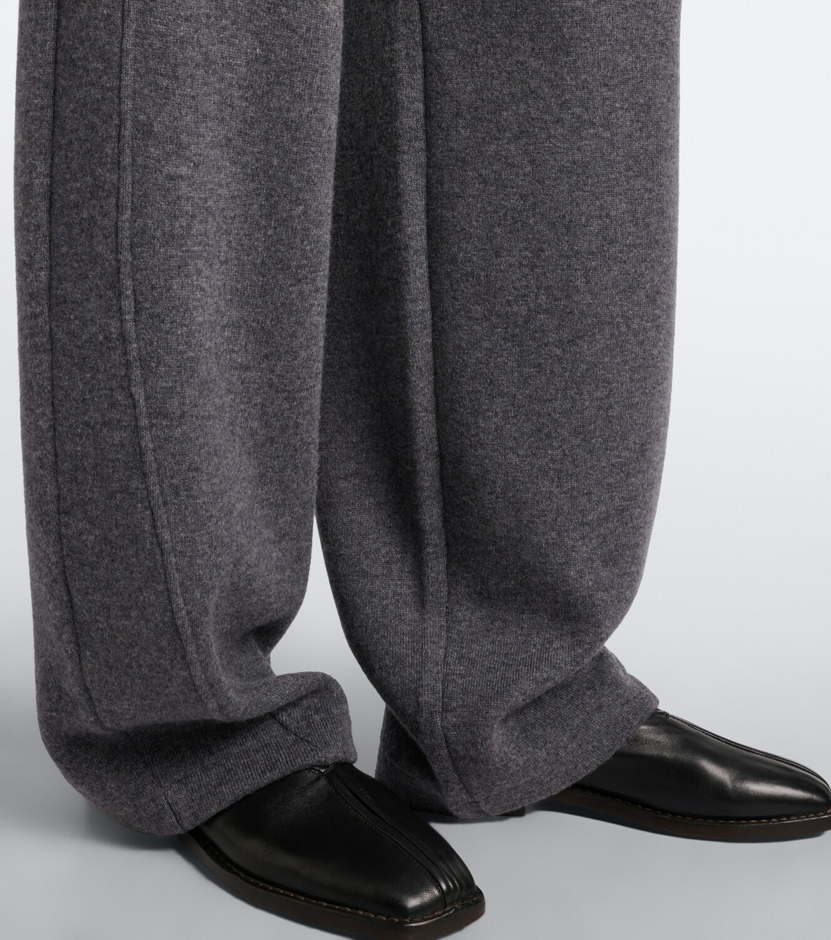 Lisa Yang Veda cashmere barrel-leg pants
