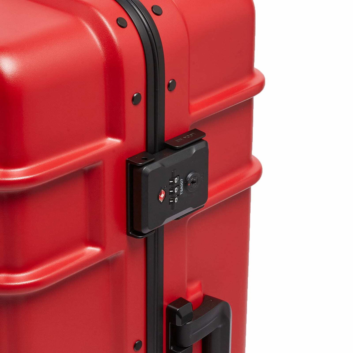 Eastpak Resist'r Luggage Case - Medium in Fire Red 