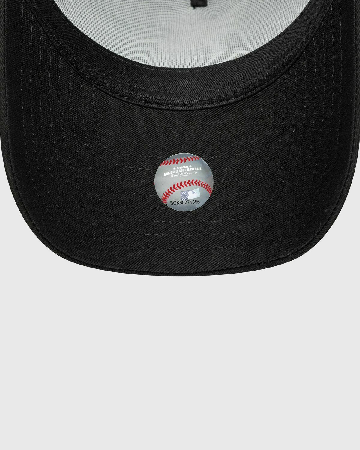 New Era OUTLINE EF TRUCKER LOS ANGELES DODGERS Black Mens Cap
