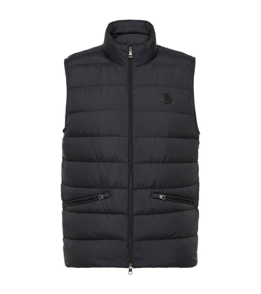 Photo: Moncler Lechtal down-paneled leather-trimmed vest