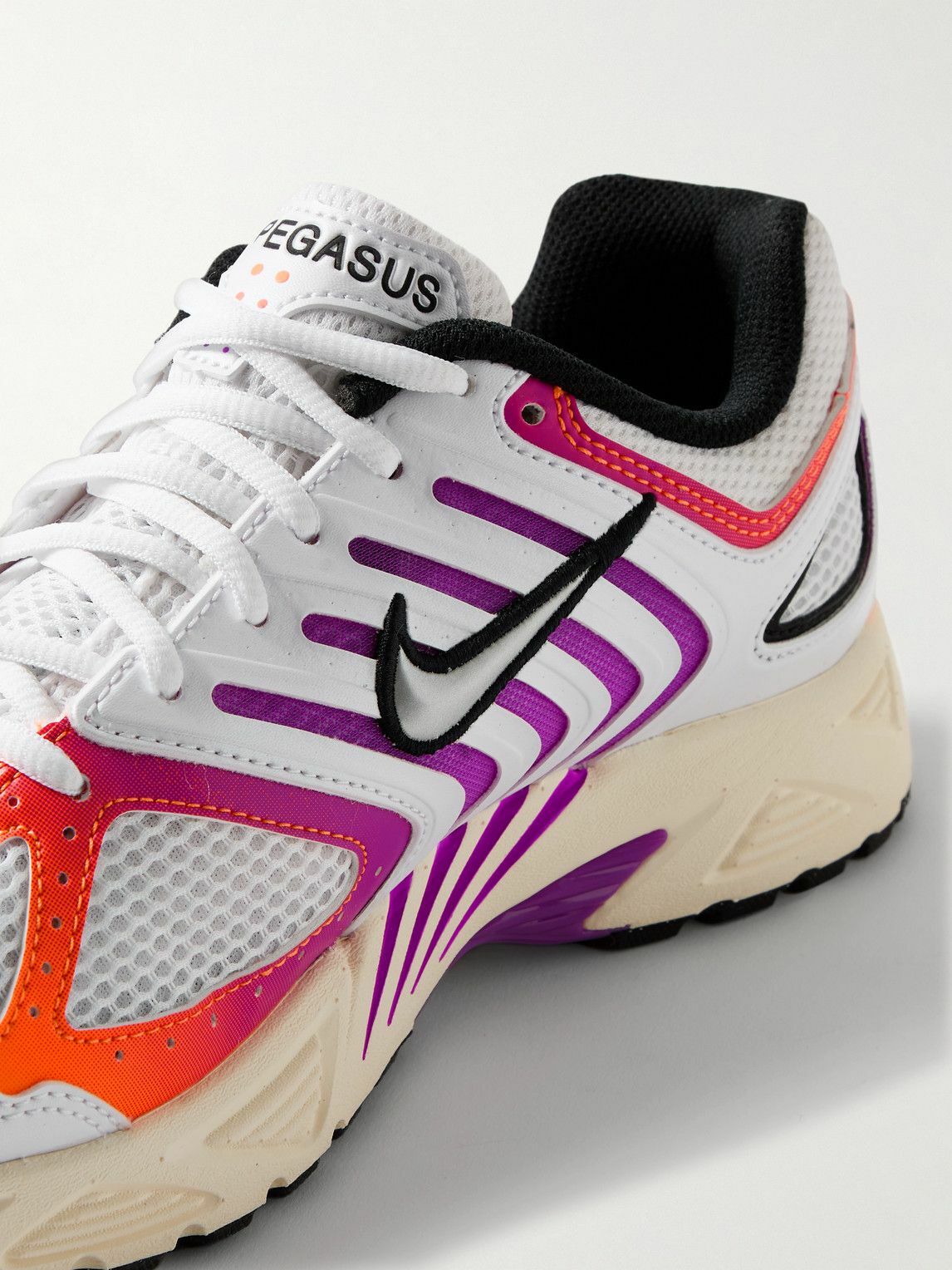 ☆送料無料☆ NIKE AIR PEGASUS 2K5 ☆ Amazon.com | NIKE Air Peg 2K5 (FJ1909-100, White and Black