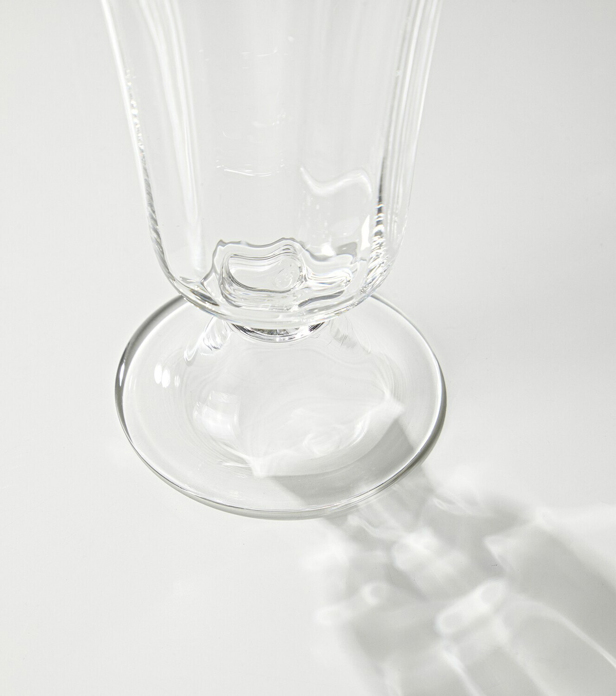 Akua Objects Alban glass vase