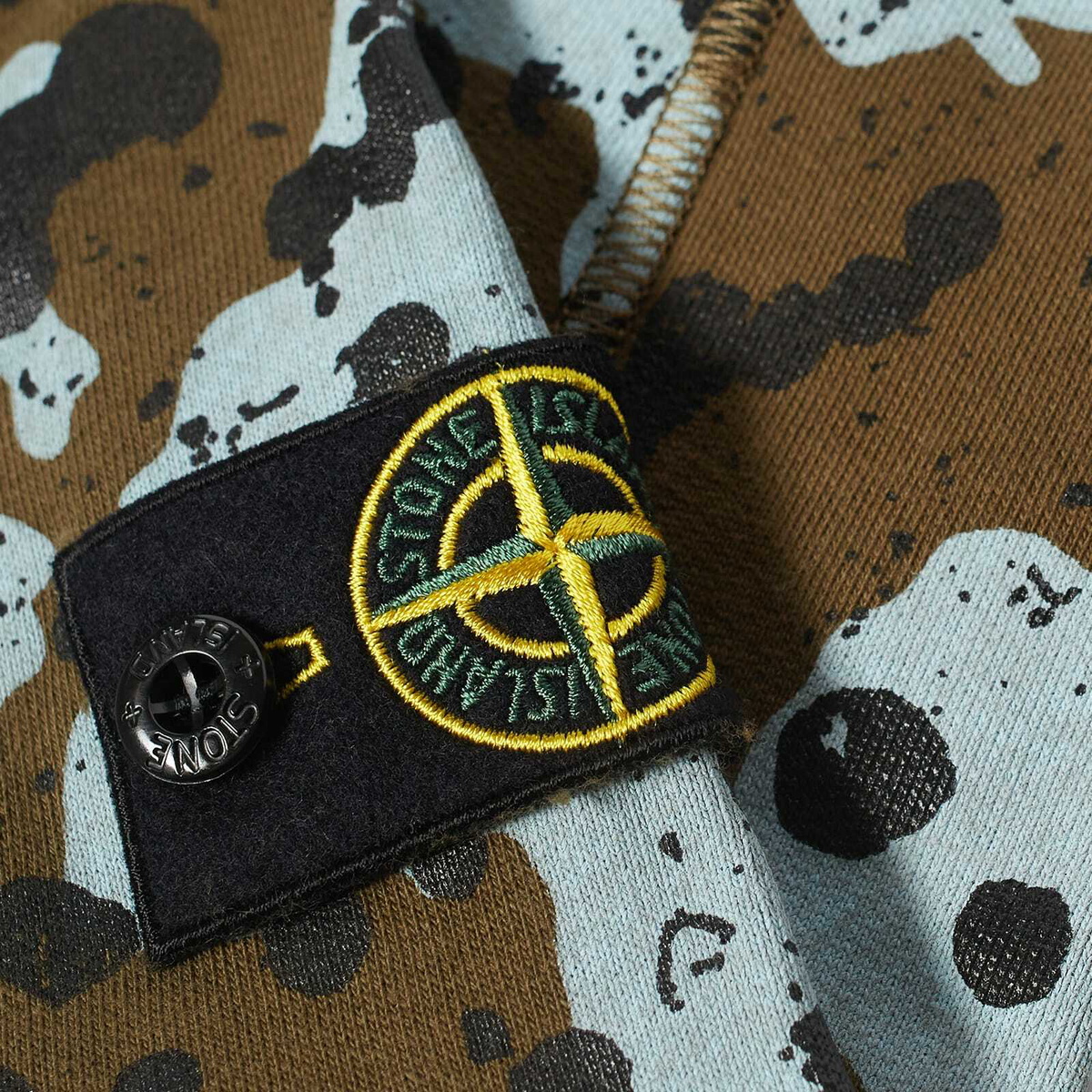 Stone Island Junior Men's Underwater Camo Crew Sweater in Military Green