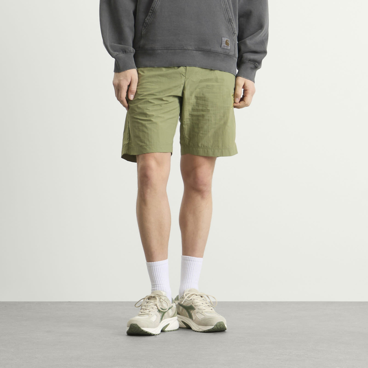 Diadora Men's Run Valley Shorts in Sage Green
