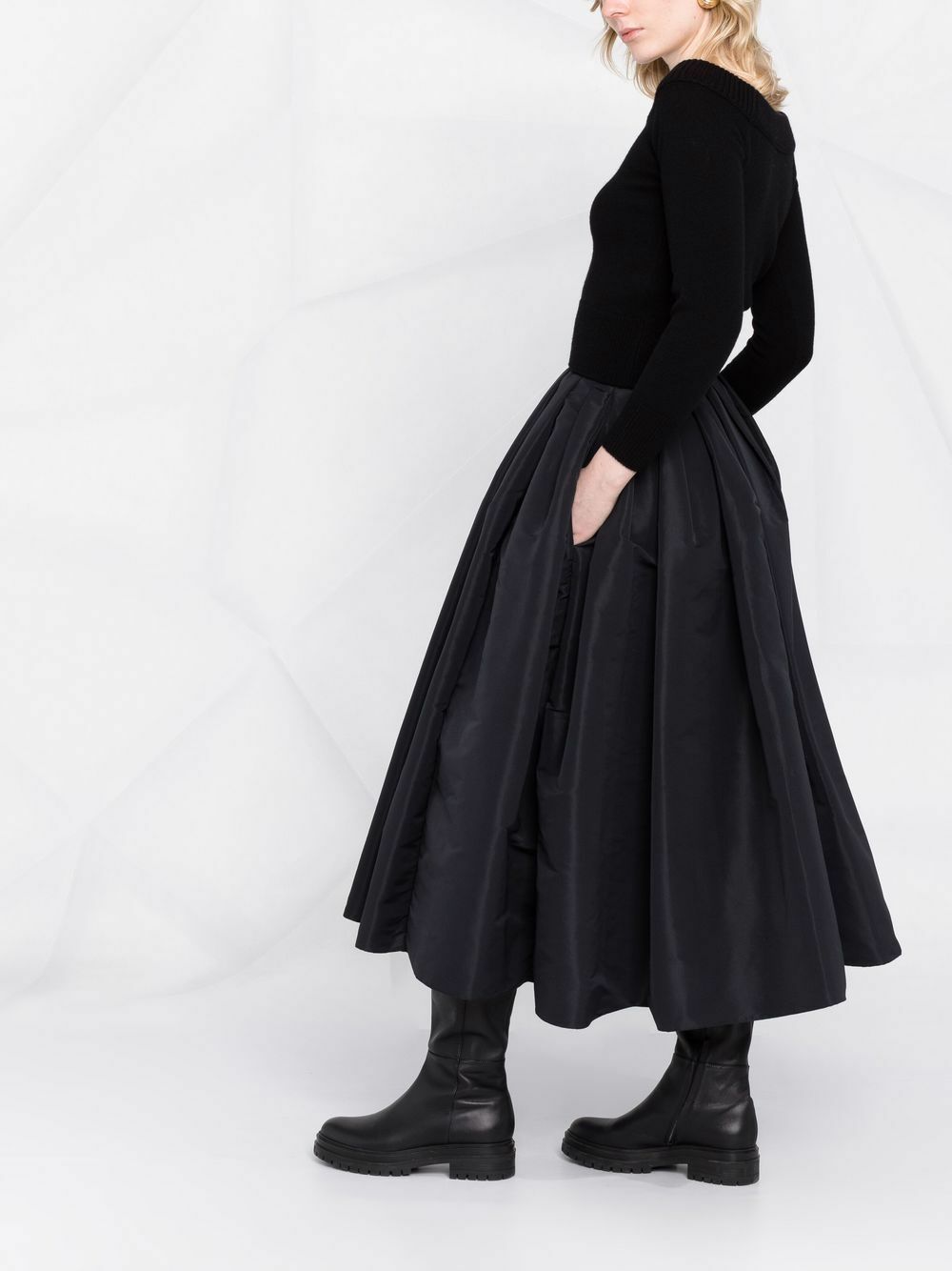 スカート alexander mcqueen Alexander McQueen Skirts Black Mini Pleated Skirt | ALEXANDER MCQUEEN | elysewalker