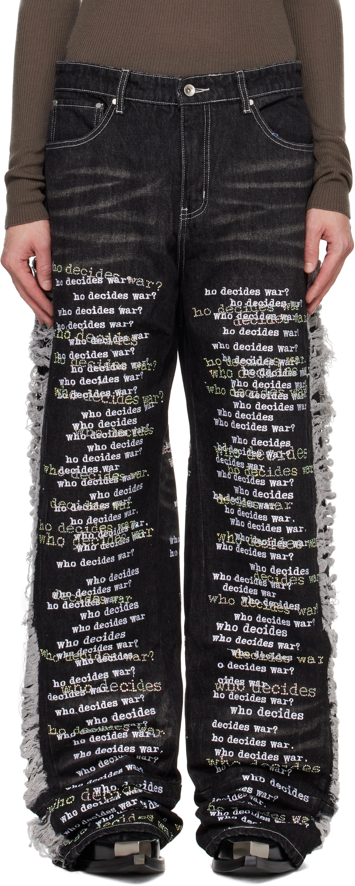 人気商品・限定商品ばかりの「超得 半額福袋」が販売開始 black-ultra-flare-jeans.jpg パンツ